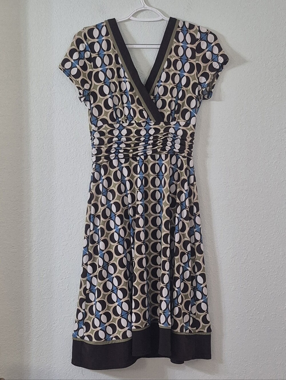 Sandra Darren Beige, Blue and Black Geometric V-Neck Fit & Flare Dress